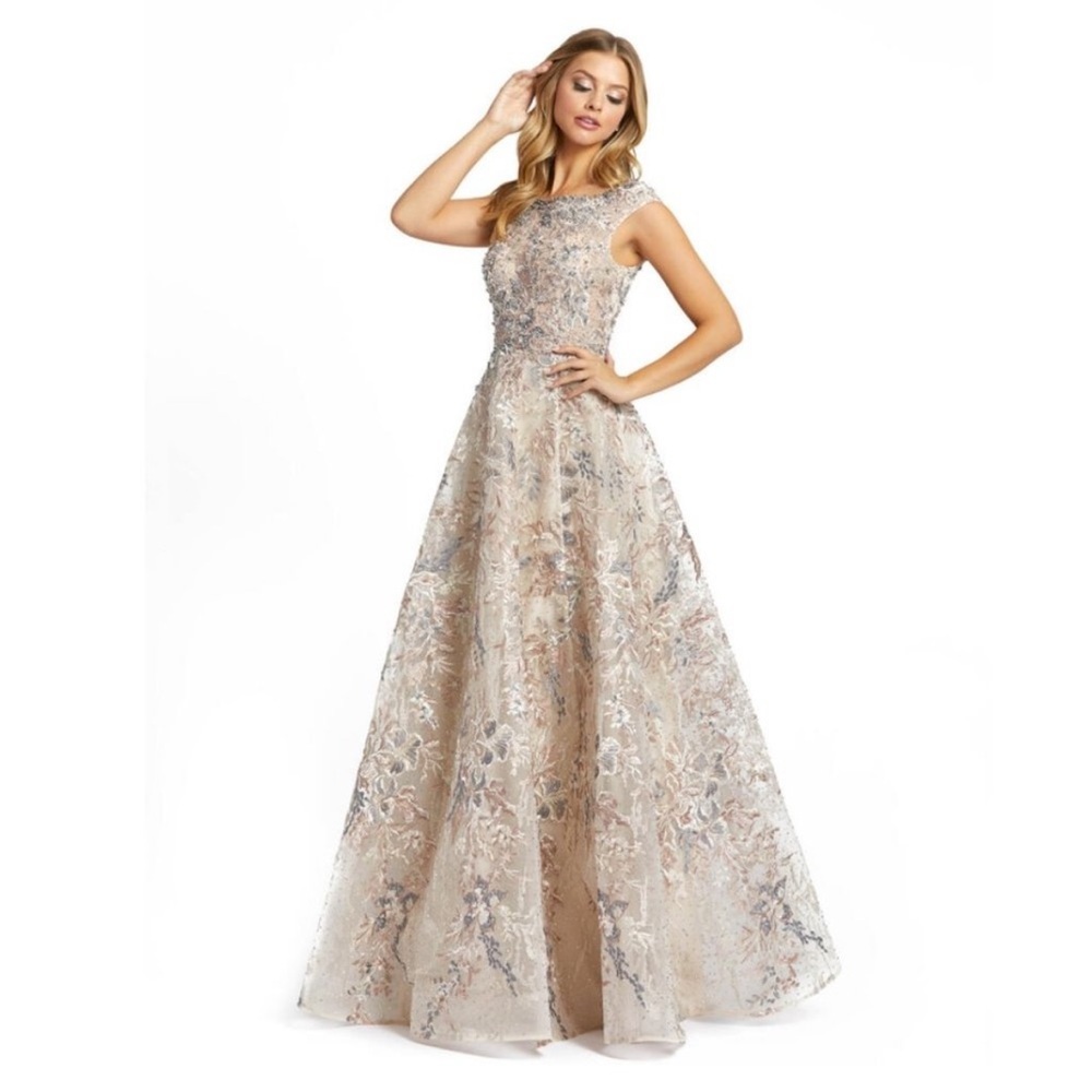 MAC DUGGAL Embroidered & Embellished Ballgown in Multi Size US 10 NWT